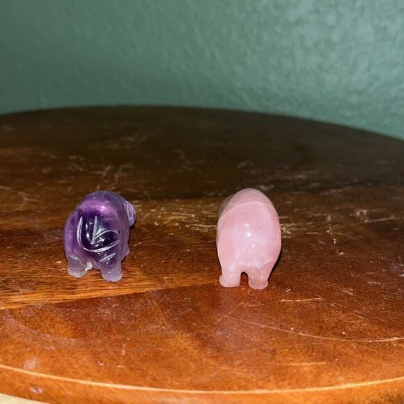 Pair natural crystal carved pigs - Picture 5 of 7